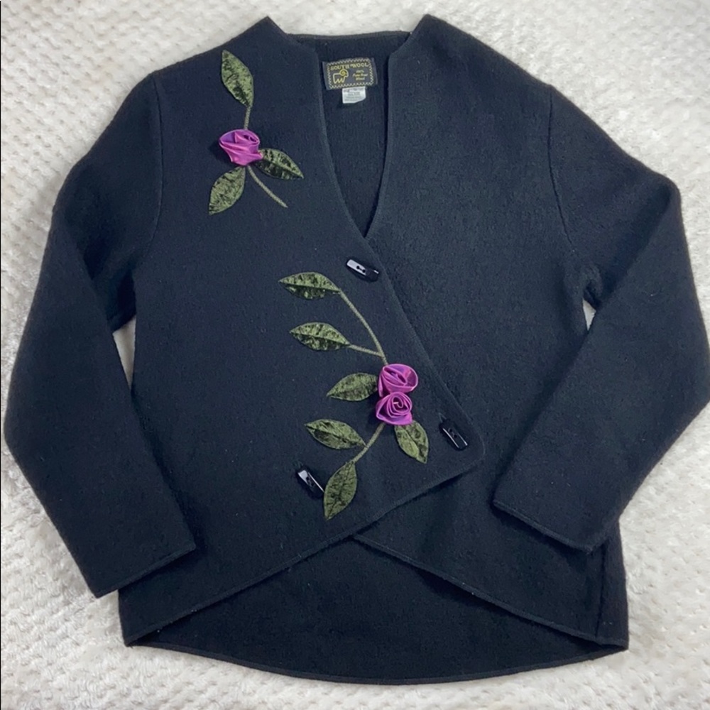 Beautiful 💯 Wool Cardigan Jacket by South Wool